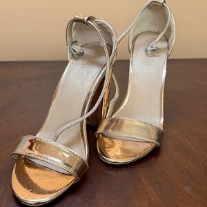 Chic Gold Strappy Heels for Women